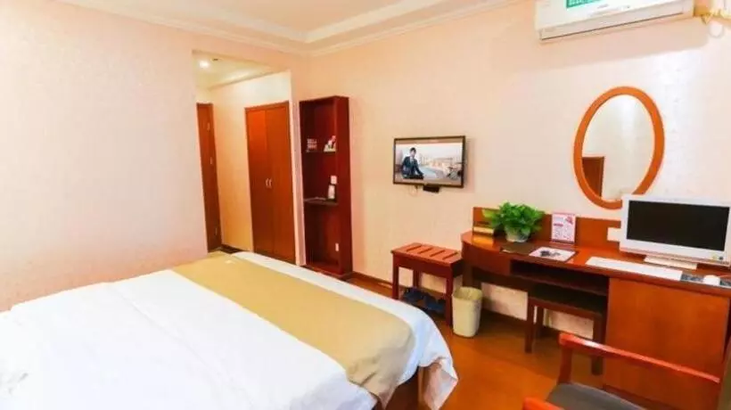 Hotelli Greentree Inn Zhejiang Shaoxing Paojiang Industrial Park Tanggong Road Business
