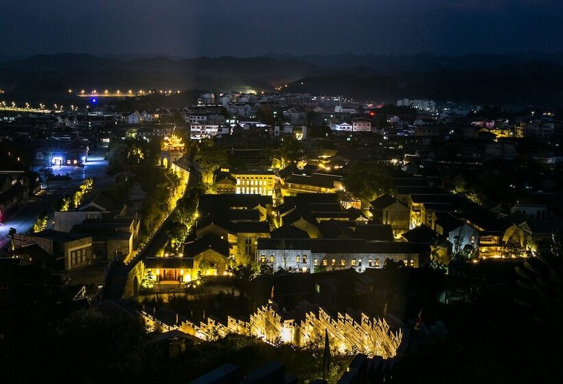 ホテル Ven Courtyard