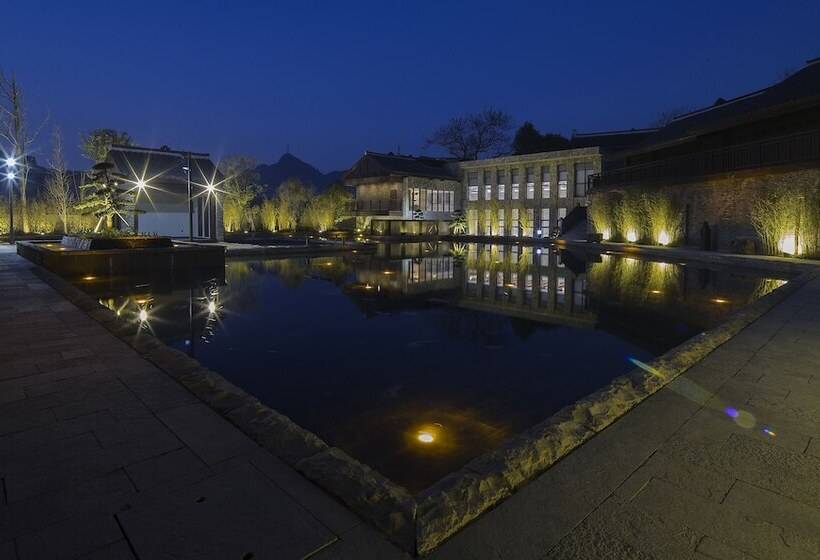 ホテル Ven Courtyard