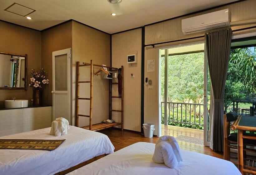 リゾートホテル Bearlin Bungalow