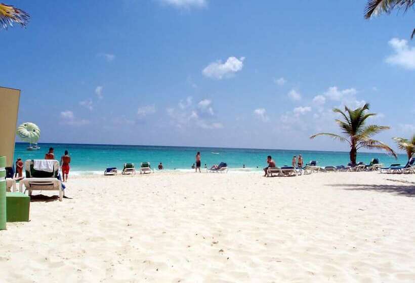 تختخواب و صبحانه Tropical Punta Cana