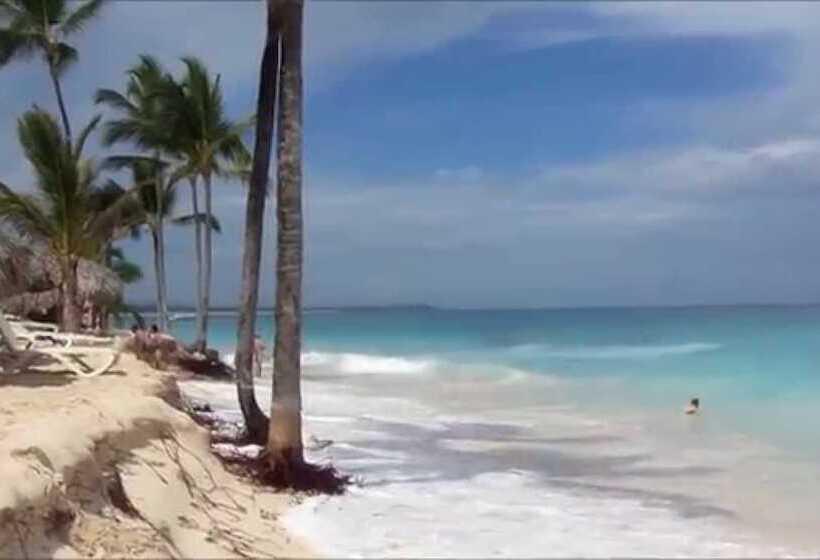 تختخواب و صبحانه Tropical Punta Cana