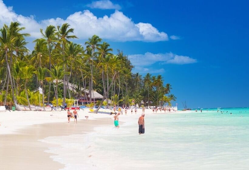 تختخواب و صبحانه Tropical Punta Cana
