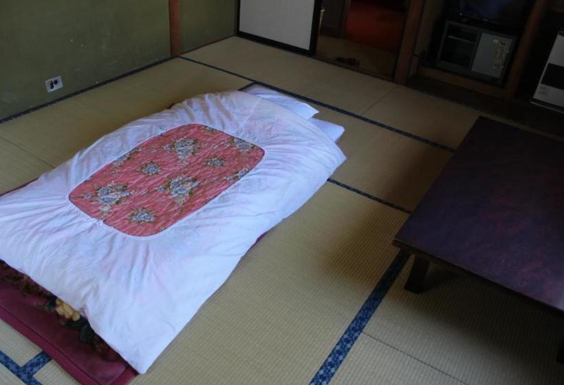 בית מלון כפרי Gengo