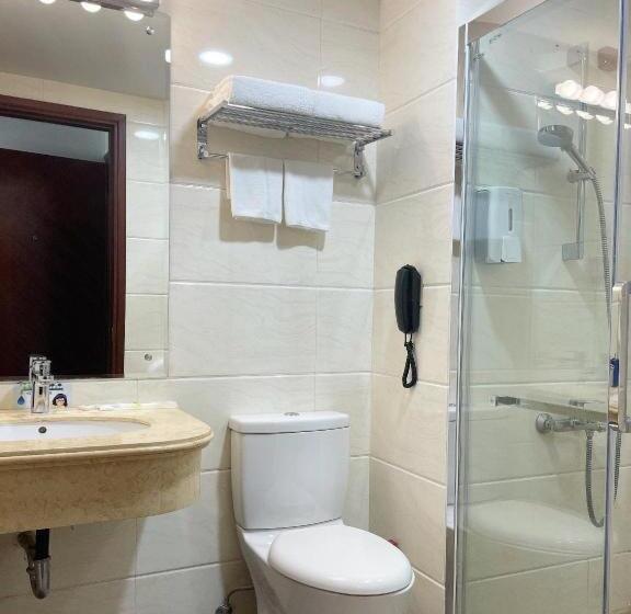 هتل Grand Harbour