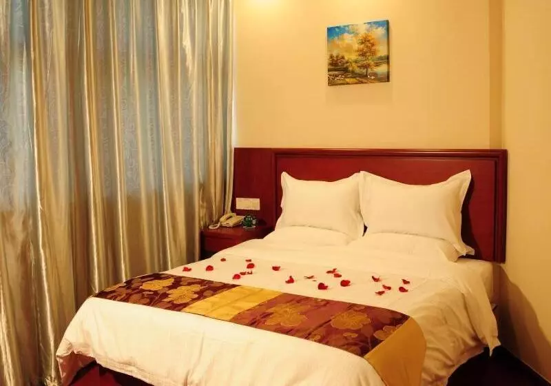 Hotelli Greentree Inn Jiangsu Changzhou Zhonglou District Qingfeng Park Express