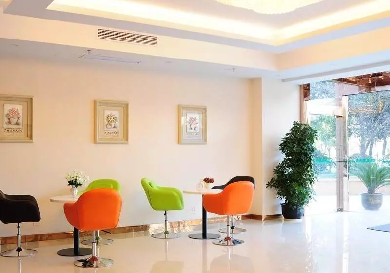 Hotelli Greentree Inn Jiangsu Changzhou Zhonglou District Qingfeng Park Express