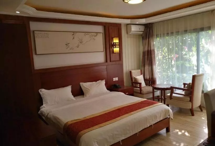 هتل Hôtel Des Jardins