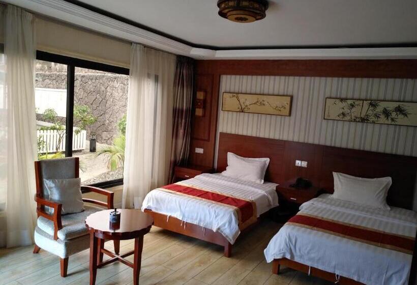 هتل Hôtel Des Jardins