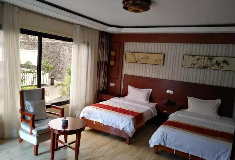 هتل Hôtel Des Jardins