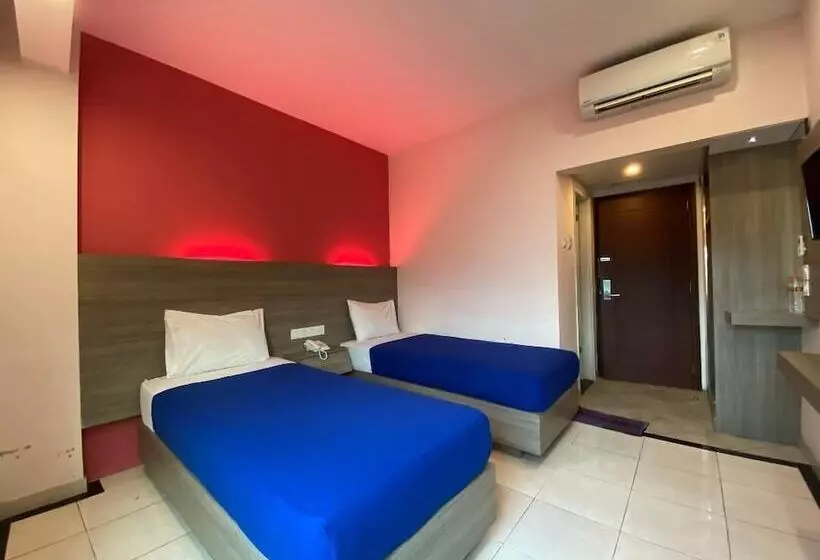 Hotel Kharisma