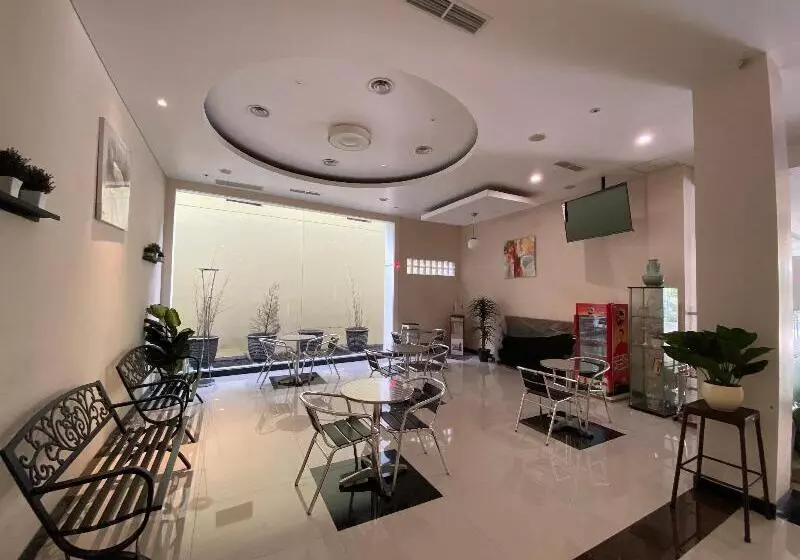 Hotel Kharisma