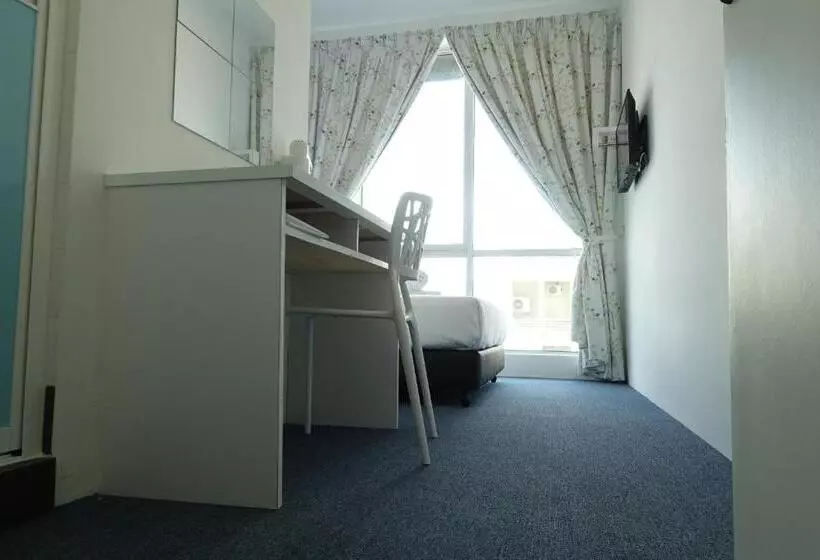 هتل Lodge 10