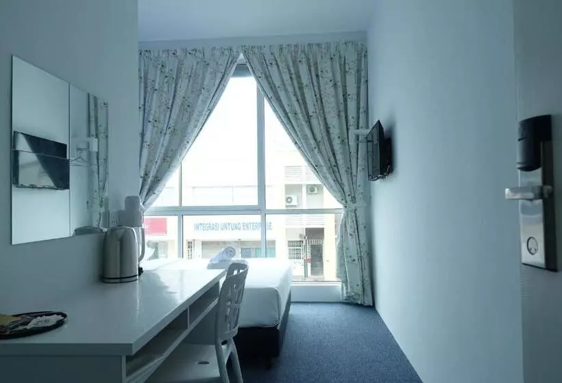هتل Lodge 10
