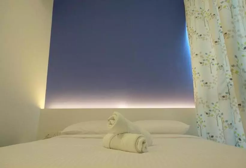 هتل Lodge 10