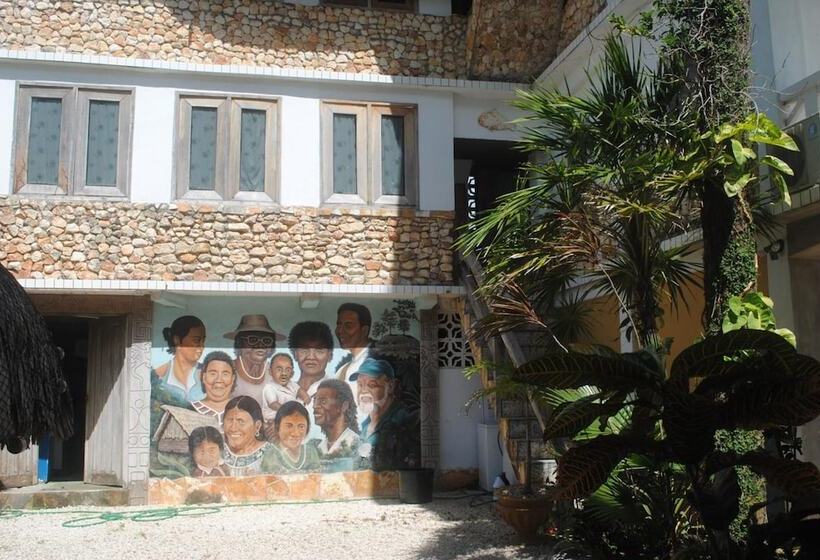 هتل Sea Front Inn