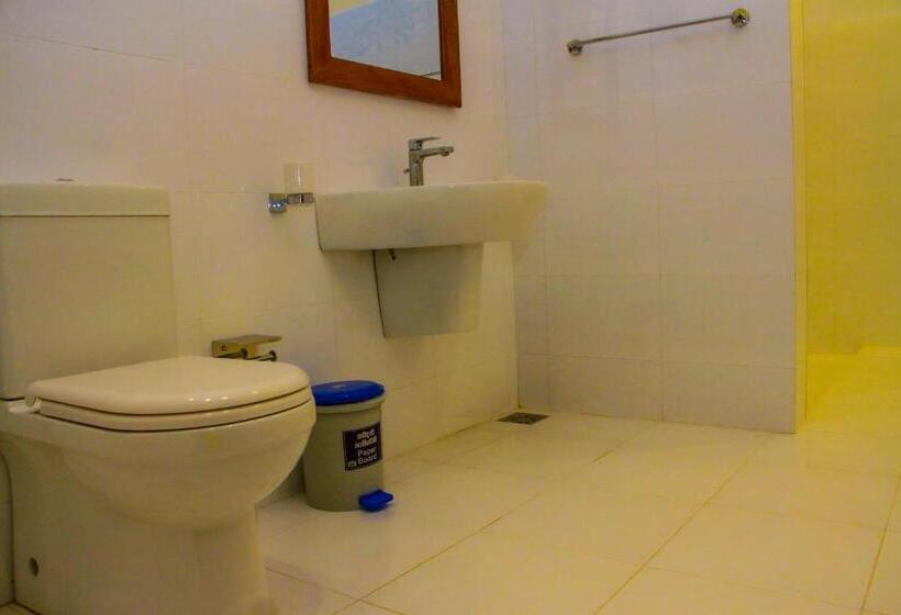 Sigiriya Water Cottage