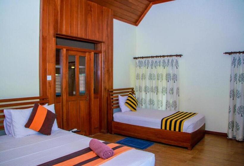 Sigiriya Water Cottage