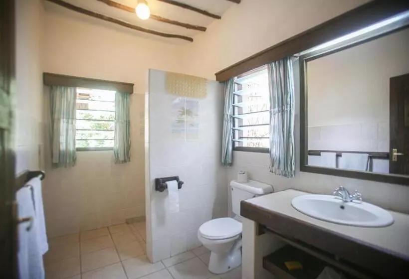 Watamu Beach Cottages B&b