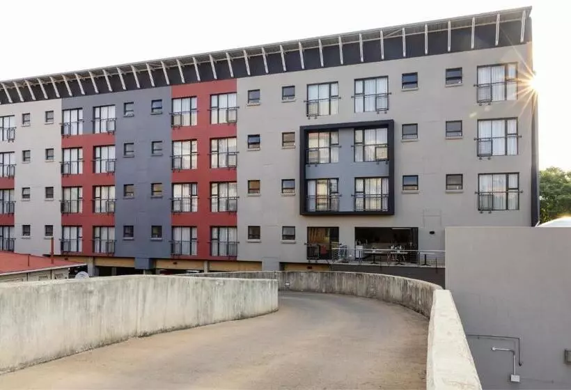 Akanani Apartments