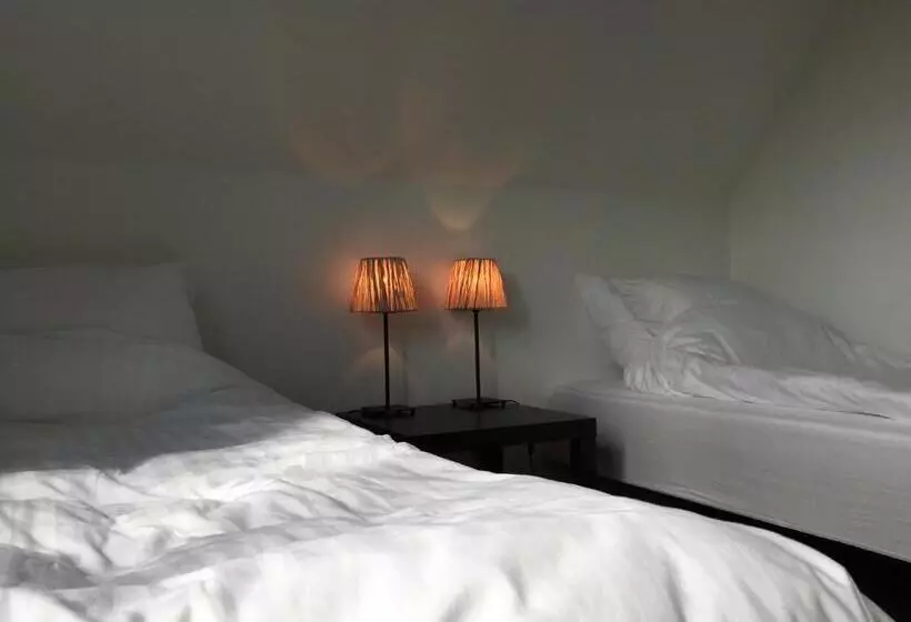 Bed and Breakfast Close But Quiet