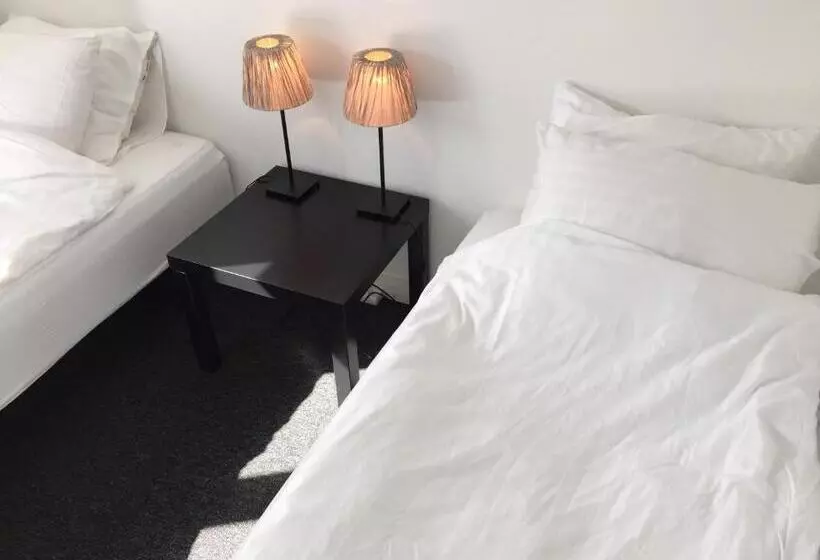 Bed and Breakfast Close But Quiet