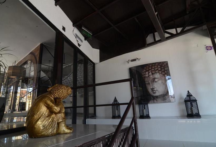 هتل Boutique Cabernet