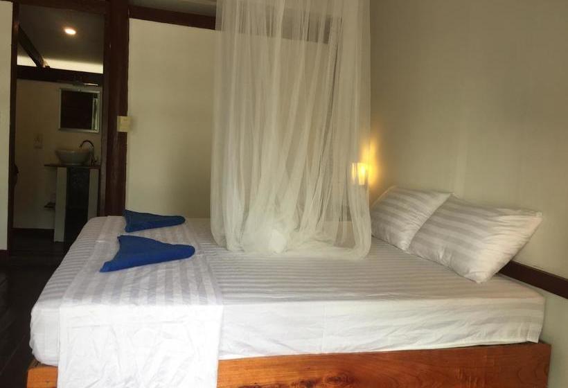 אתר נופש Malibu Hostel