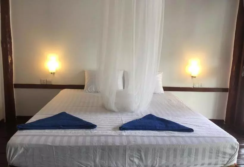 リゾートホテル Malibu Hostel