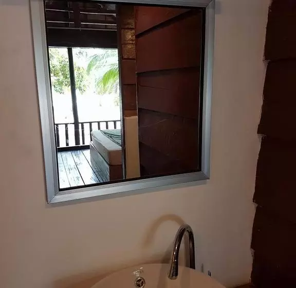 リゾートホテル Malibu Hostel
