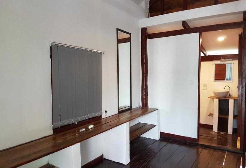 אתר נופש Malibu Hostel