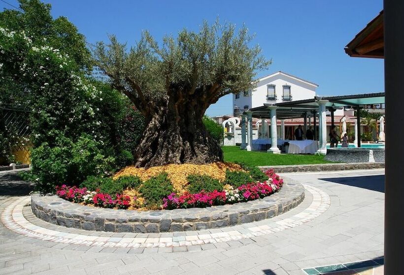 פונדק Villa Masseria Marini