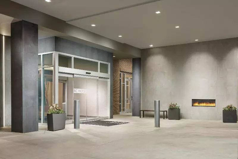 Ac Hotel By Marriott Chapel Hill Downtown