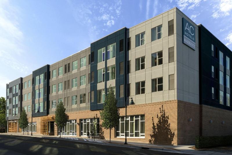 Ac Hotel By Marriott Chapel Hill Downtown