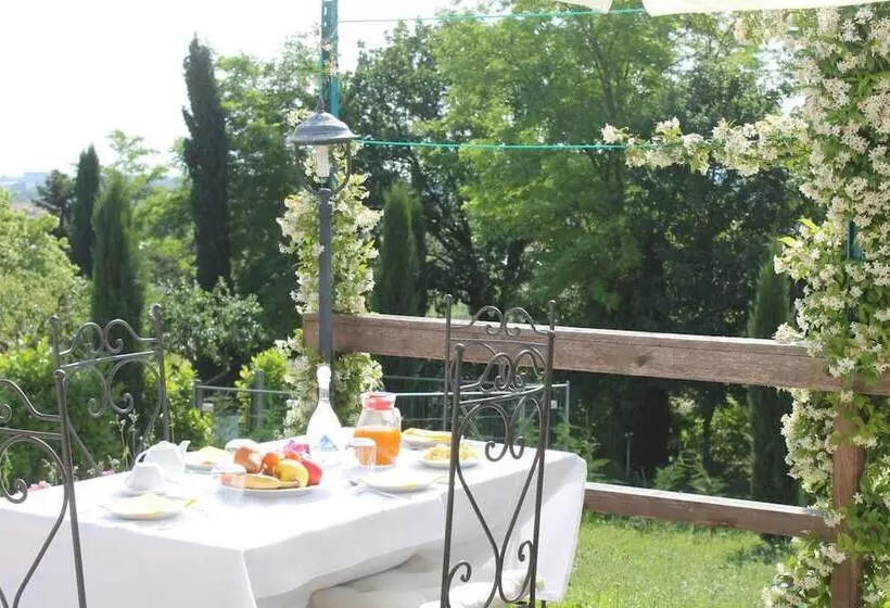 ホテル Agriturismo Al Colle