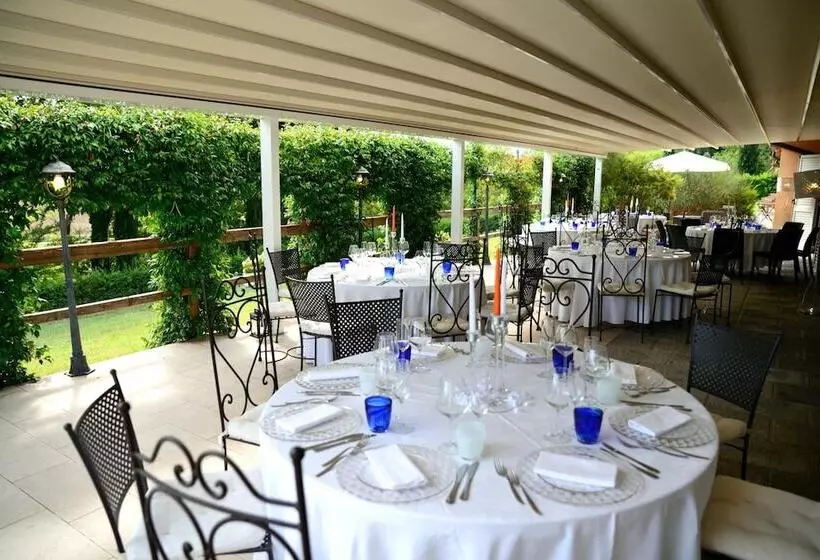 ホテル Agriturismo Al Colle
