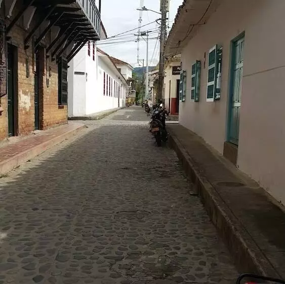 ホテル La Casa Amarela