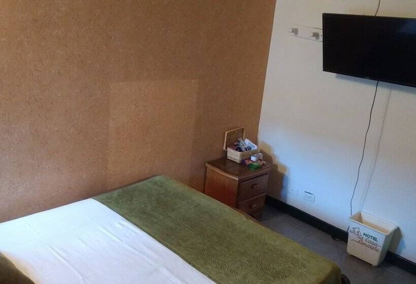 Hotelli La Casa Amarela