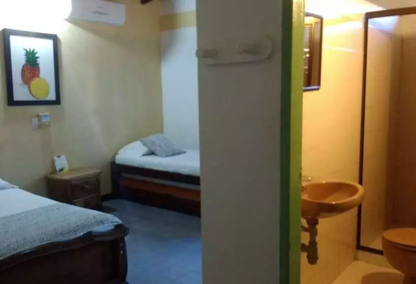 ホテル La Casa Amarela