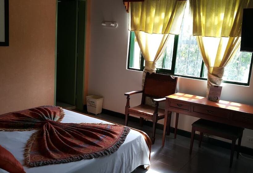 Hotelli La Casa Amarela