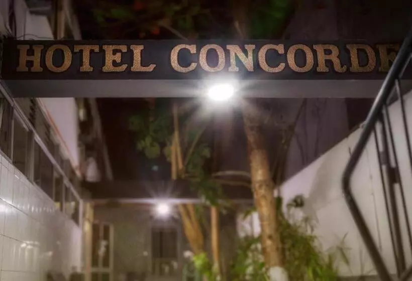 ホテル Concorde