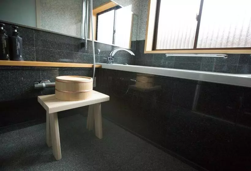 Hotelli Kutsukake Stay Nakakaruizawa