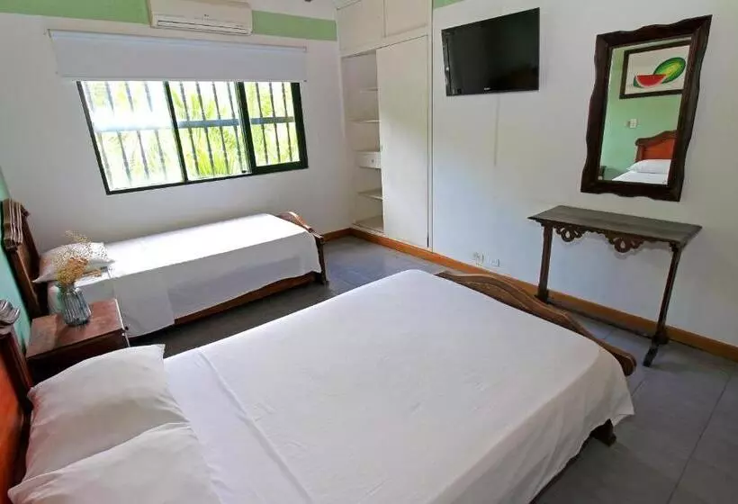 ホテル La Casa Amarela