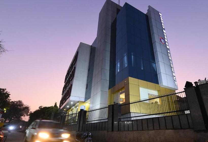 酒店 Madhav Muskan Residency