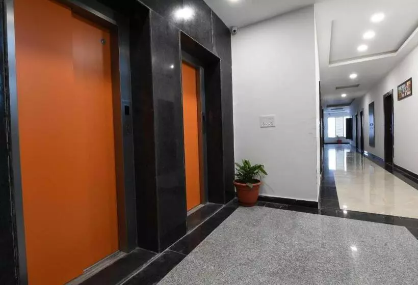 ホテル Madhav Muskan Residency