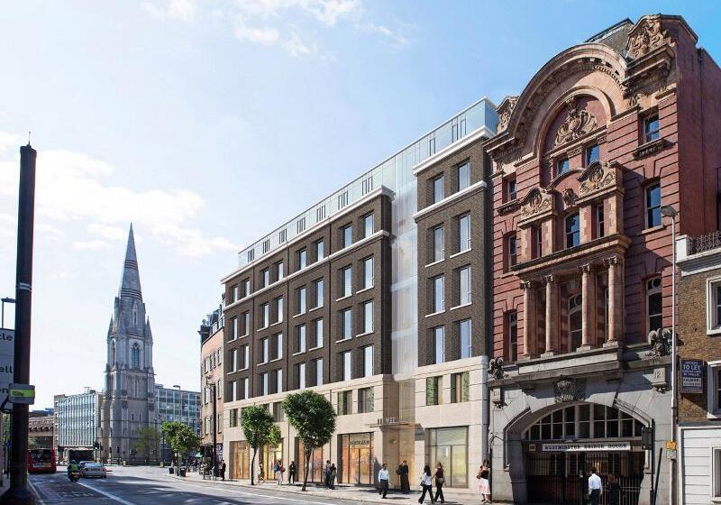 هتل Marlin Waterloo