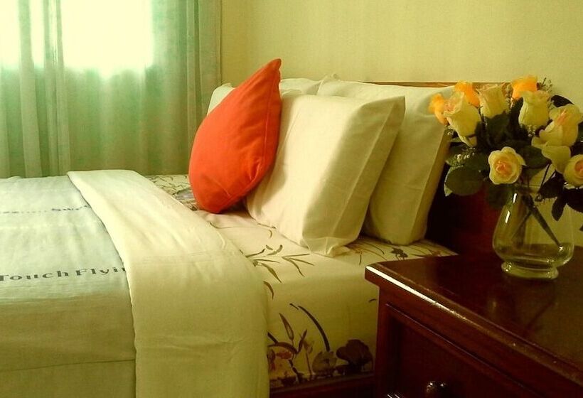 Kpw At Royal Lily Apartment