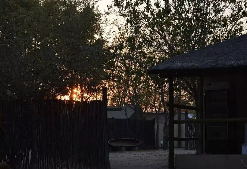 هاستل Motsebe Backpackers