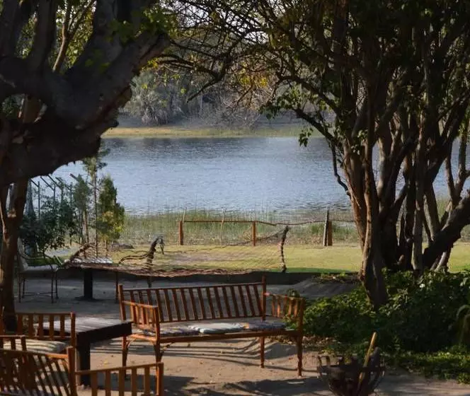 هاستل Motsebe Backpackers