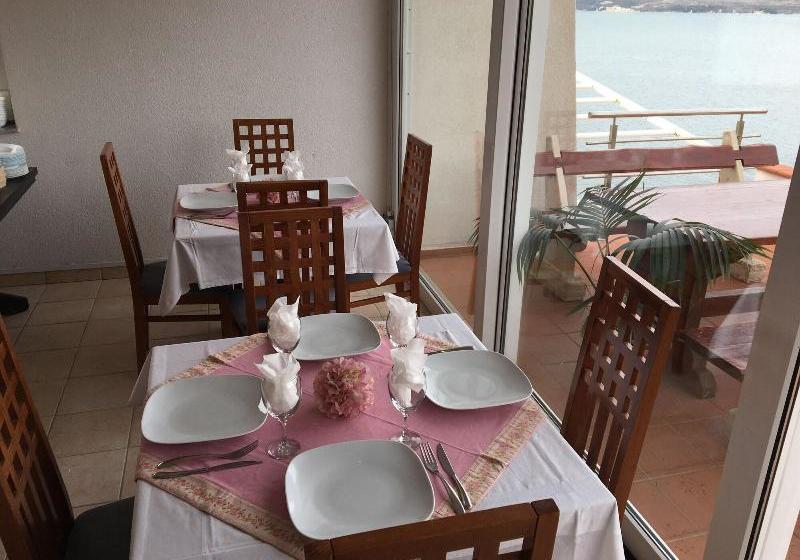 Aparthotel Castrum Novum